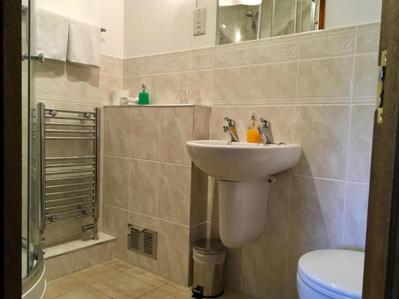 Woodlands Bed & Breakfast Portree Ngoại thất bức ảnh